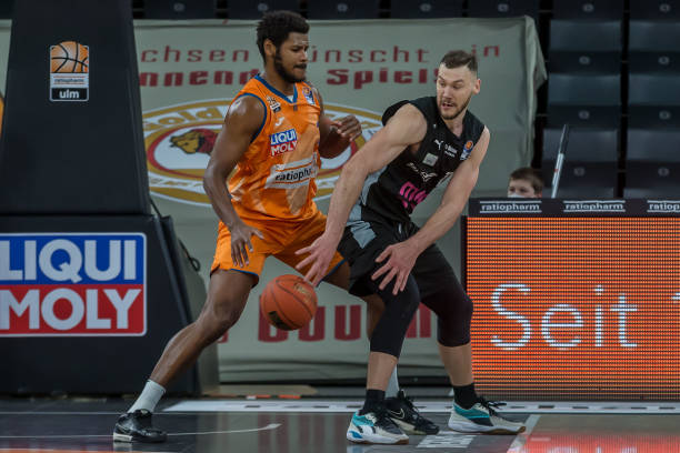 水准的角逐 水准的角逐