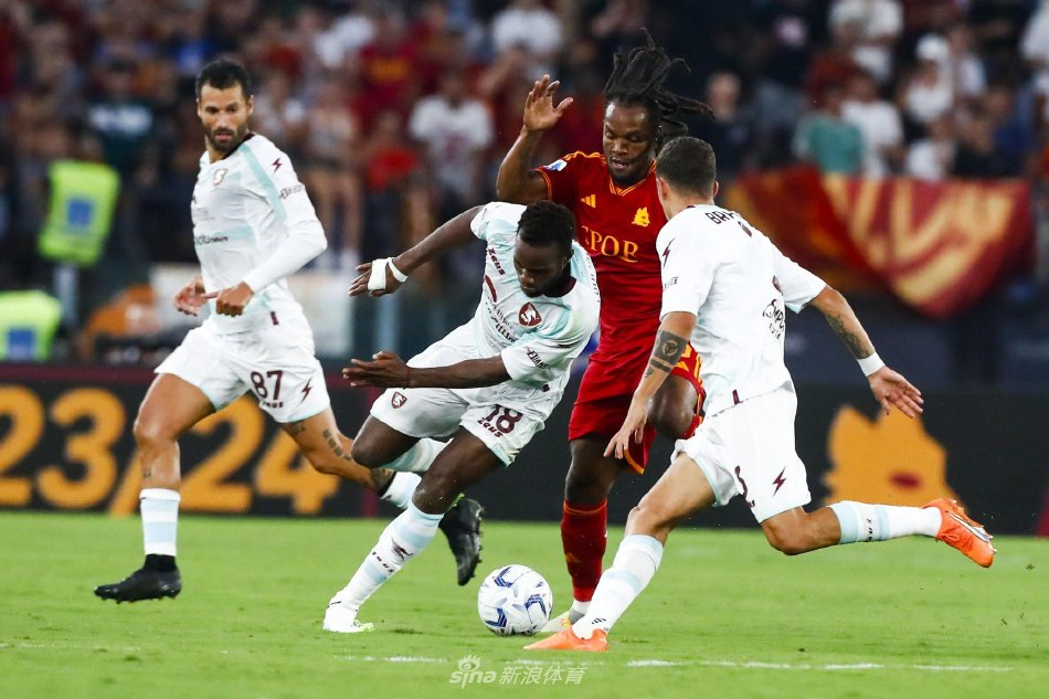 他在日常训 他在日常训